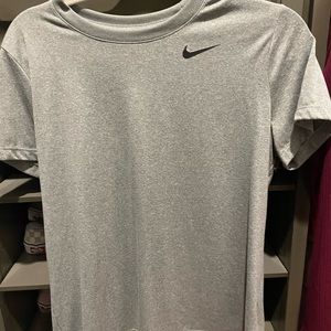 Nike tee